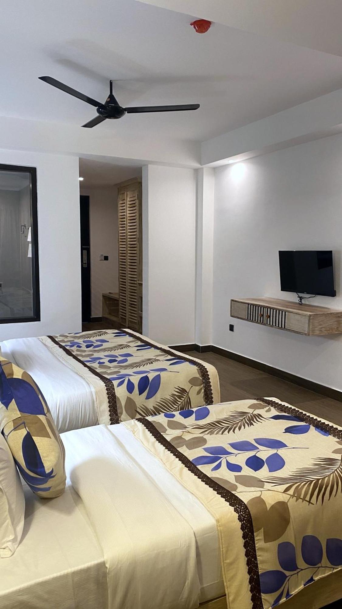Emerald Bay Resort ميريسا المظهر الخارجي الصورة