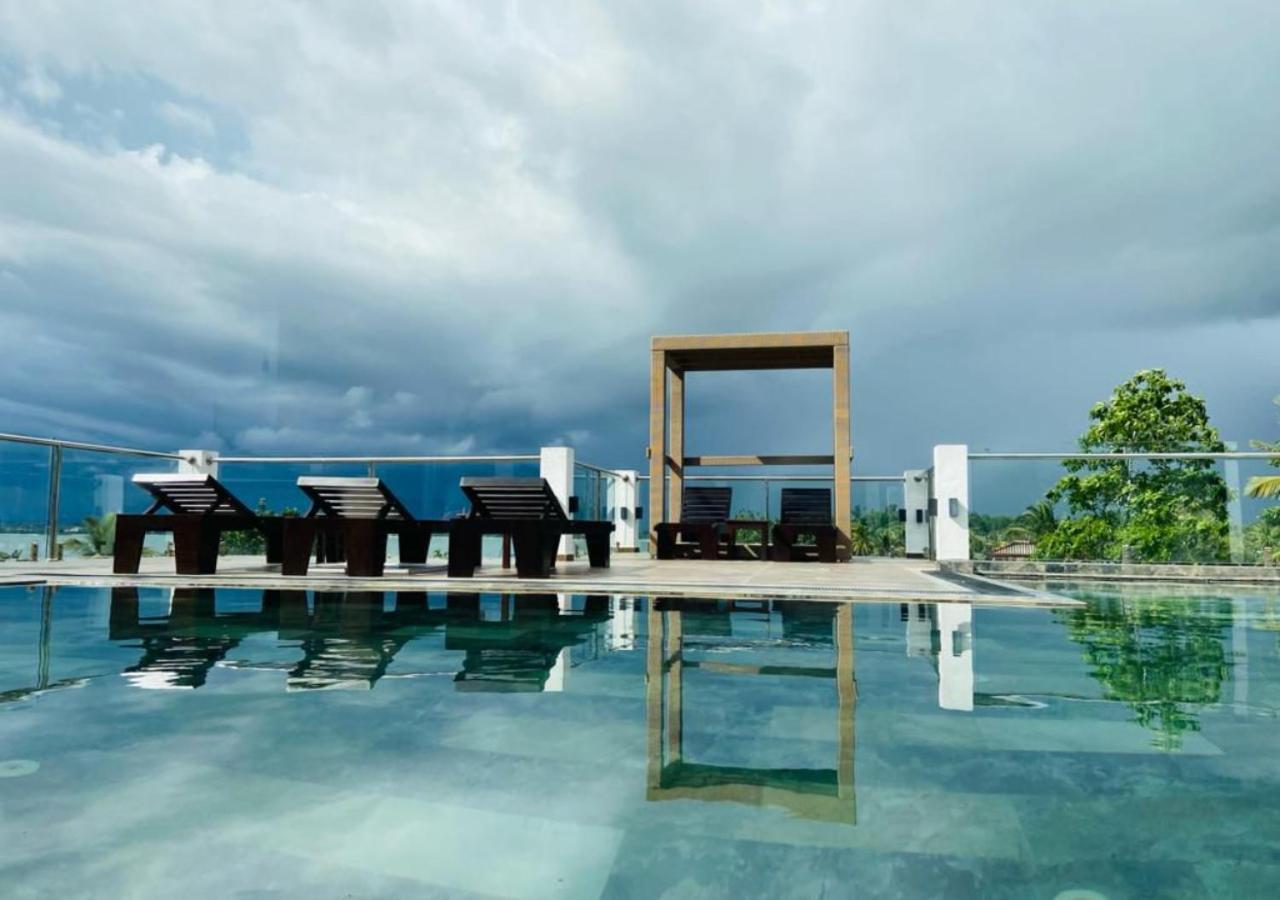 Emerald Bay Resort ميريسا المظهر الخارجي الصورة